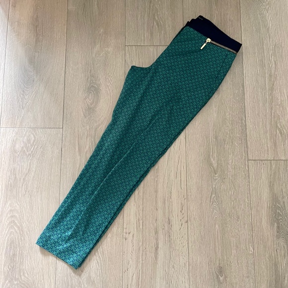Zara Emerald Ankle Cropped Trouser - Picture 2 of 6